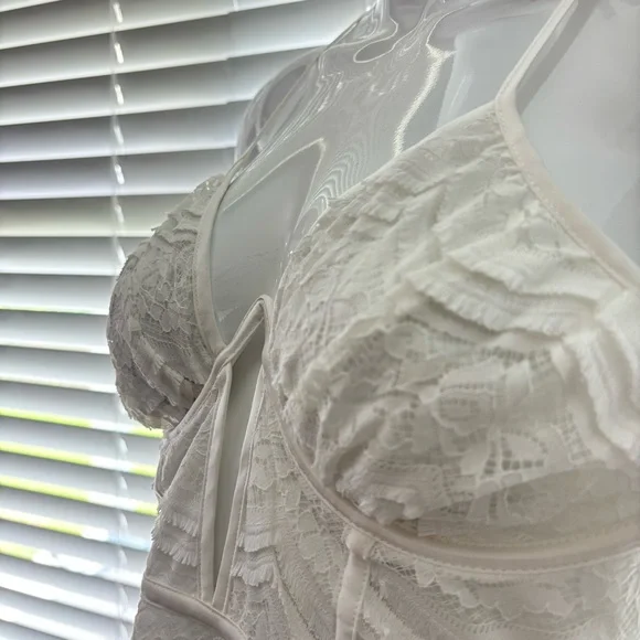 For Love & Lemons Elegant White Lace Dress | NWT | SZ M - Picture 5 of 9